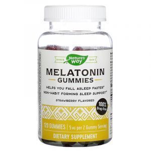 Мелатонин, Melatonin Gummies, Nature's Way, вкус клубники, 2.5 мг, 120 жевательных конфет
